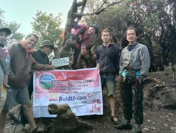 Ekpedisi Pendakian IWO Dalam Rangka HUT ke 9 Tahun dan Kemerdekaan RI di Puncak Gunung Dempo Berhasil