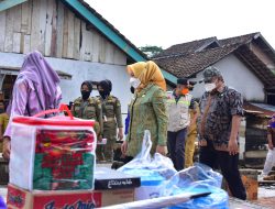 Bupati Musi Rawas Salurkan Bantuan Korban Kebakaran