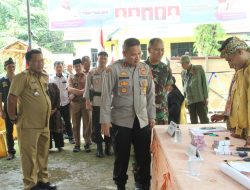 Bernuansa Adat Sunda, Begini Situasi TPS 01 Di Desa Simpang Bayat