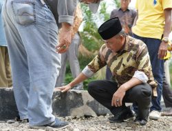Tuntaskan Jalan Talang Bayung-Lubuk Buah Hingga Fasilitasi Air Bersih untuk Warga