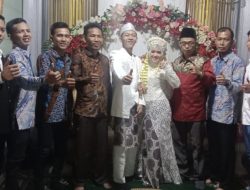 Nikahi Fitriyani, Ketua IWO Muba Melepas Masa Lajangnya