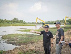 Sidak ke Lapangan, Apriyadi Warning Kontraktor Selesaikan Pembangunan Infrastruktur Tepat Waktu