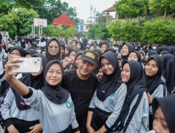 Keseruan Pj Bupati Muba Jalan Santai dan Senam Pagi Bareng Pelajar di SAMANSA