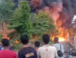 Kebakaran yang diduga diakibatkan oleh ilegal Driling kembali terbakar di wilayah hukum Polsek Babat Toman,Meminta Janji Kapolda Sumsel Harus Tegas