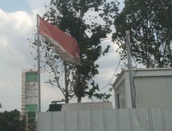 Diduga Abaikan Kehormatan Simbol Negara, Batching Plant HK SIS di Muba Biarkan Bendera Merah Putih Robek Berkibar
